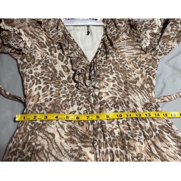 SPELL & The Gypsy Ada Gown in Leopard - Picture 12 of 15